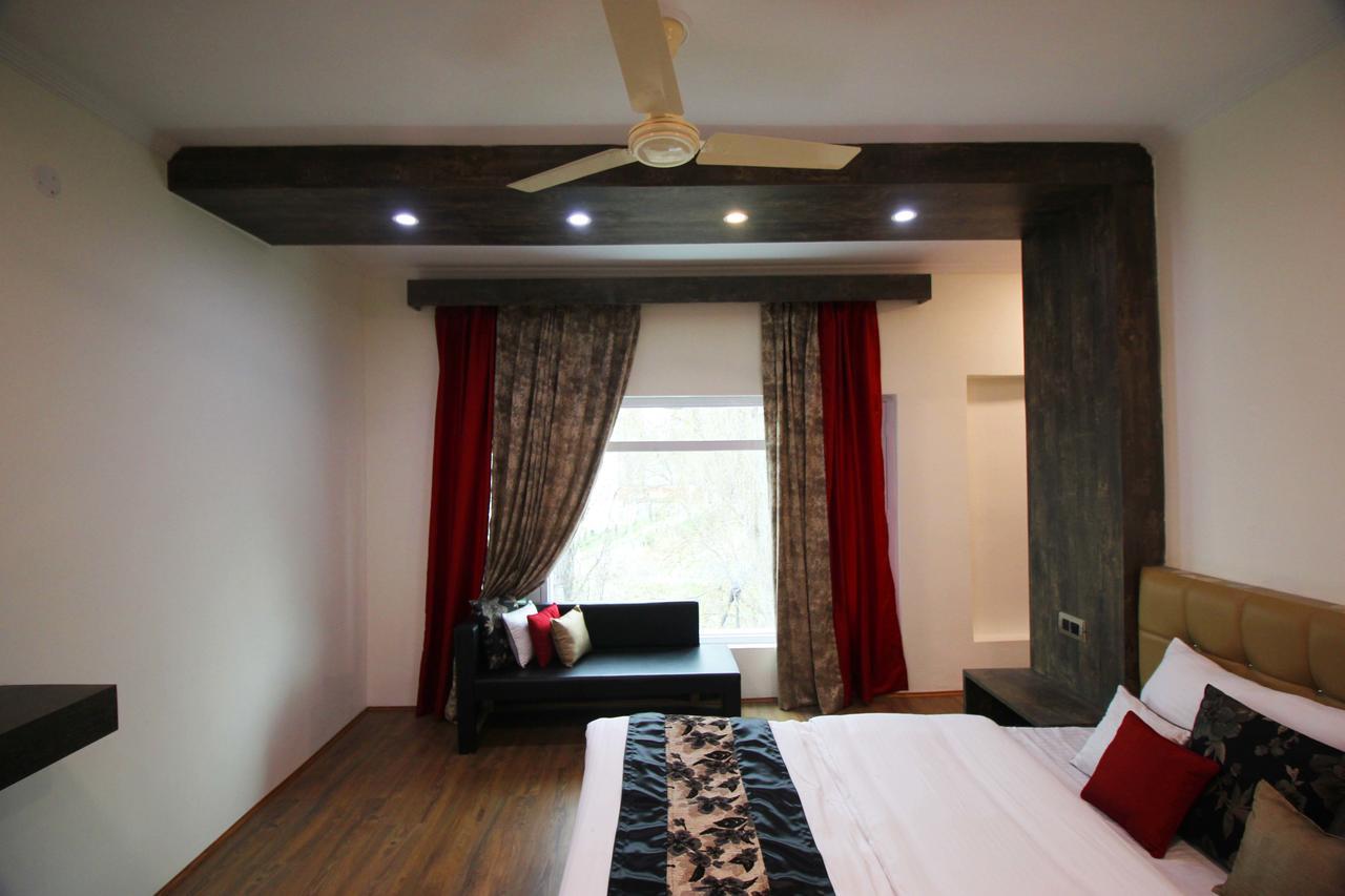 Hotel Green Leaf Srinagar  Exterior photo